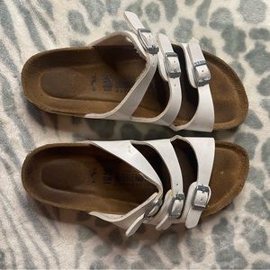 Vtg Birkenstock White Sandals 9 Distressed Leather strap